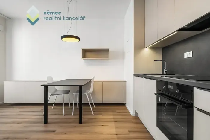 Pronájem bytu 1+kk, Praha - Kamýk, Hodkovická, 30 m2