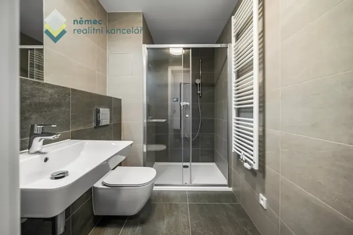 Pronájem bytu 1+kk, Praha - Kamýk, Hodkovická, 30 m2