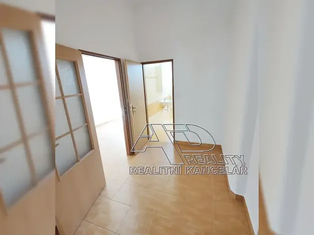 Pronájem bytu 2+1, České Budějovice, Pražská tř., 72 m2