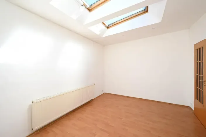 Pronájem bytu 3+kk, Praha - Žižkov, Baranova, 87 m2