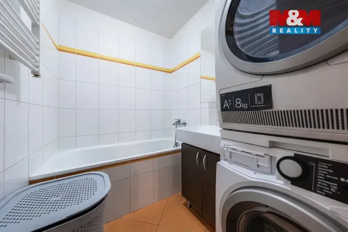 Prodej bytu 3+kk, Praha - Uhříněves, V kuťatech, 63 m2