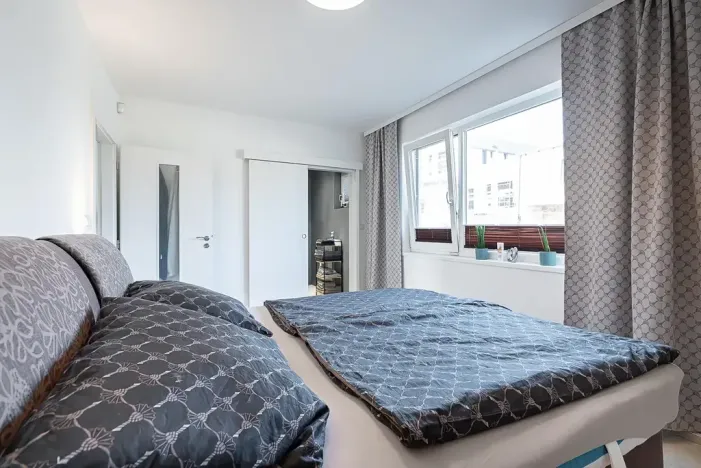 Prodej vily, Králův Dvůr, Na Vinohradech, 140 m2