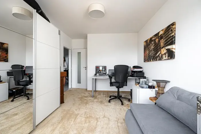 Prodej vily, Králův Dvůr, Na Vinohradech, 140 m2