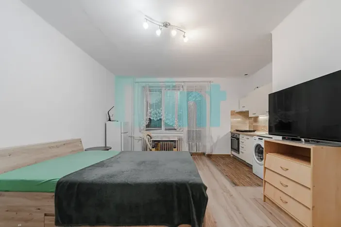 Pronájem bytu 1+kk, Havířov, Balzacova, 24 m2