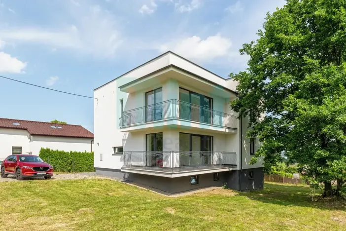 Prodej bytu 2+kk, Háj ve Slezsku, Slezská, 60 m2