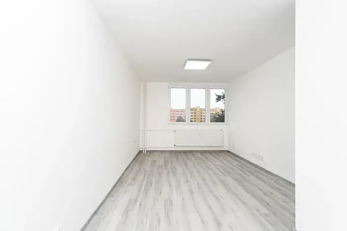 Prodej bytu 3+1, Ostrava, náměstí Antonie Bejdové, 73 m2