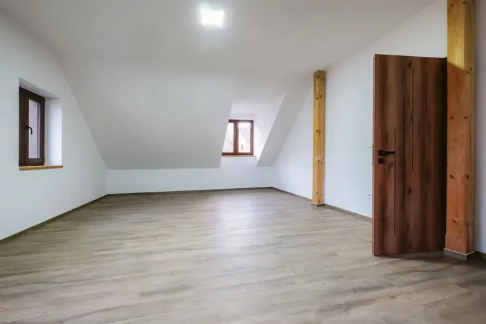 Prodej rodinného domu, Hamry, 200 m2