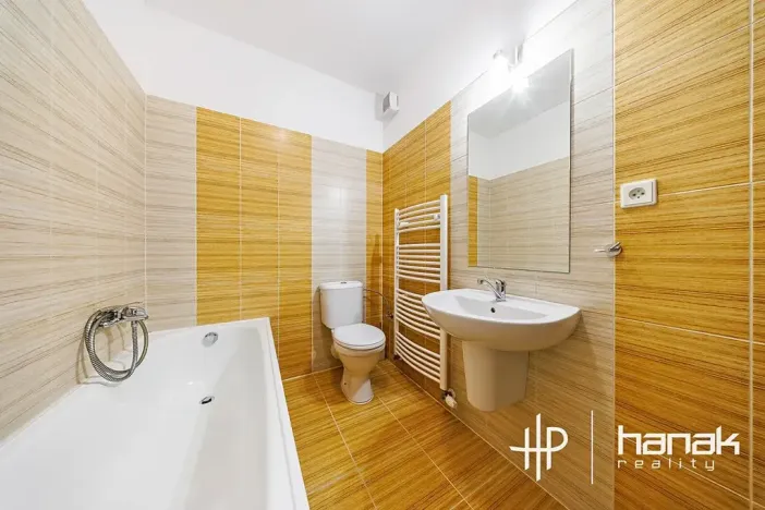 Prodej bytu 3+kk, Olomouc, Okružní, 66 m2