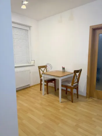Pronájem bytu 2+kk, Praha - Hloubětín, Slévačská, 46 m2