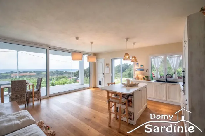 Prodej domu, Trinitá D'Agultu, Sardinie, Itálie, 200 m2