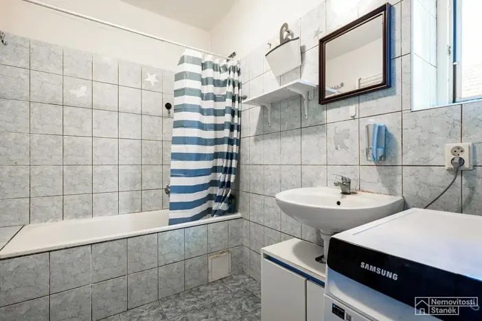 Prodej rodinného domu, Štěkeň, 69 m2