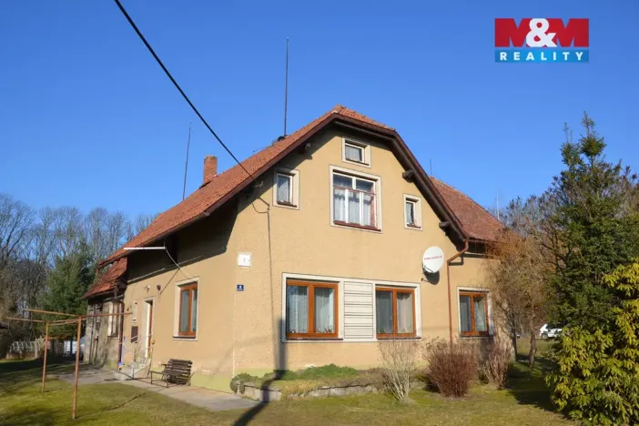 Prodej rodinného domu, Vestec, 349 m2