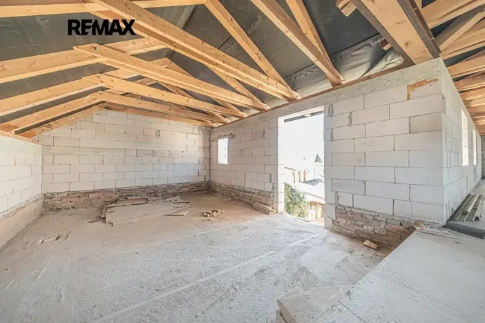 Prodej rodinného domu, Lužná, Havlíčkova, 215 m2