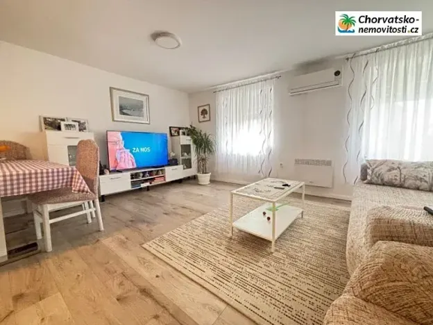 Prodej vícegeneračního domu, Kolan, Chorvatsko, 100 m2