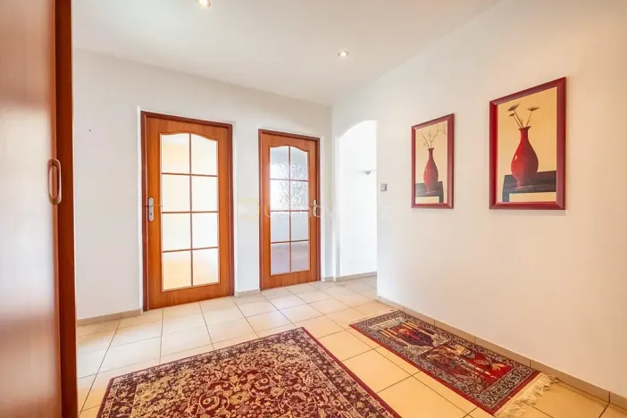 Prodej bytu 4+1, Praha - Hostivař, Bělinského, 81 m2