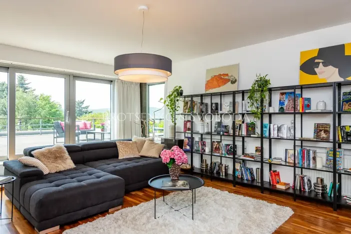 Prodej rodinného domu, Bratislava, Slovensko, 490 m2