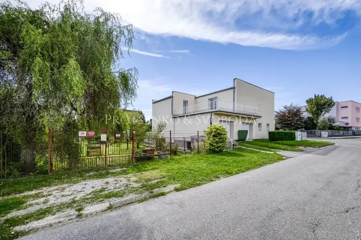 Prodej pozemku pro bydlení, České Budějovice, V. Nováka, 788 m2