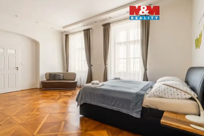 Pronájem bytu 2+kk, Praha - Nové Město, Dlážděná, 80 m2