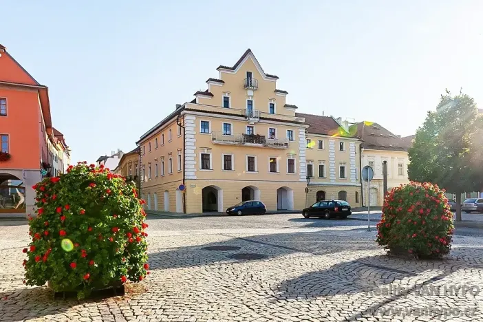 Prodej bytu 4+1, Žatec, náměstí Svobody, 114 m2