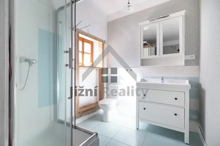 Prodej rodinného domu, Rožmberk nad Vltavou, 198 m2