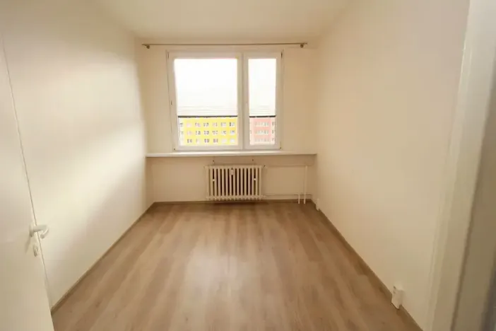 Pronájem bytu 2+kk, Praha, Novodvorská, 40 m2