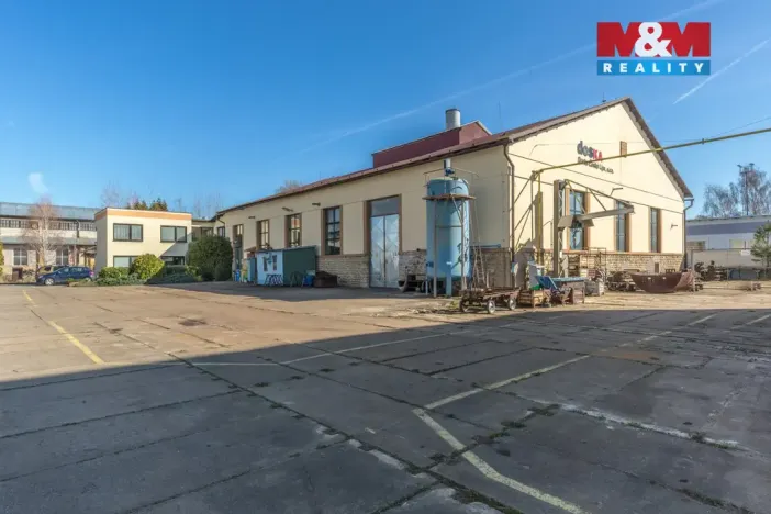 Prodej výrobních prostor, Česká Lípa, Dubická, 1182 m2