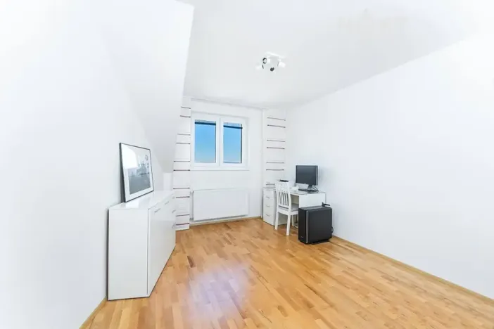 Prodej bytu 3+kk, Liberec, Irkutská, 112 m2