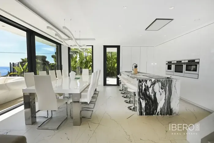 Prodej rodinného domu, Calp, Španělsko, 426 m2