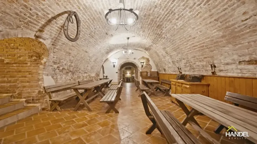 Prodej ubytování, Mikulov, Gagarinova, 334 m2