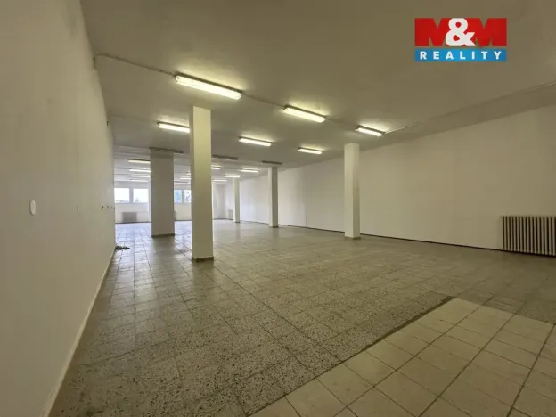 Pronájem obchodního prostoru, Štětí, Obchodní, 400 m2