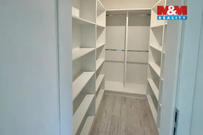 Prodej bytu 2+1, Frýdek-Místek - Frýdek, Jana Čapka, 45 m2