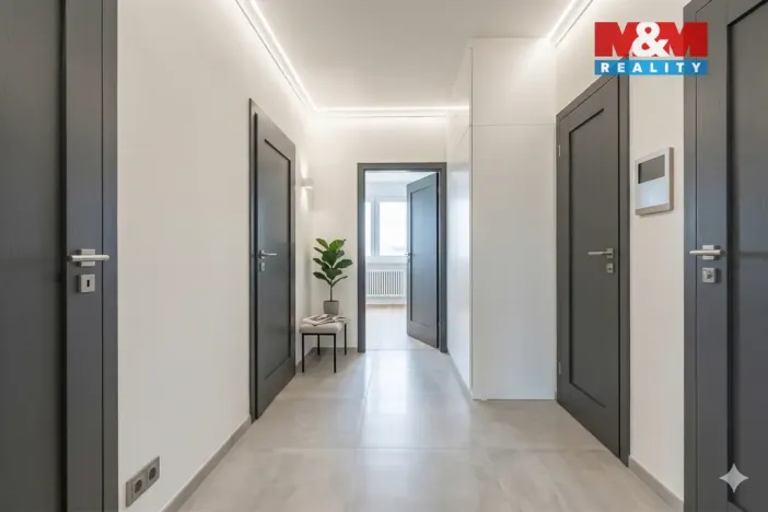 Prodej bytu 2+kk, Cvikov - Cvikov II, Sídliště, 43 m2