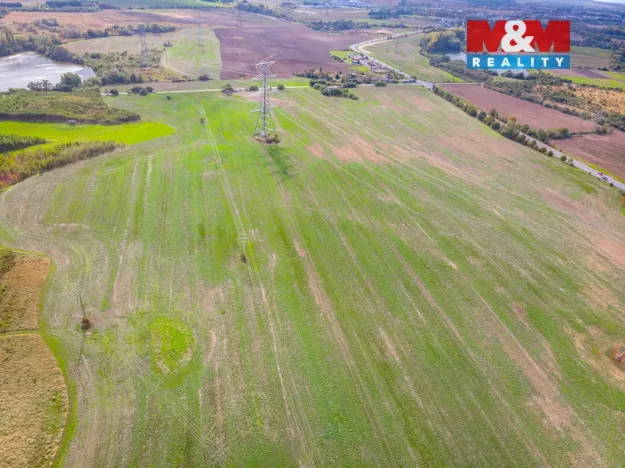 Prodej pole, Praha - Šeberov, 2421 m2