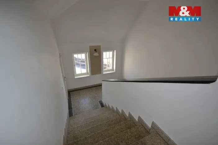 Pronájem bytu 2+kk, Jablonec nad Nisou, Jiráskova, 66 m2