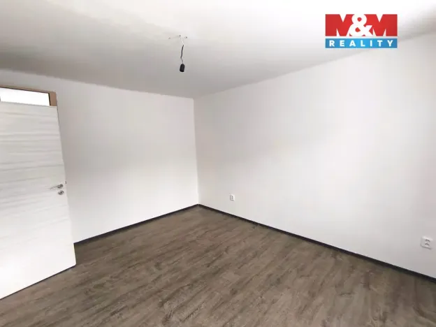 Pronájem bytu 2+1, Strakonice - Strakonice II, Školní, 59 m2