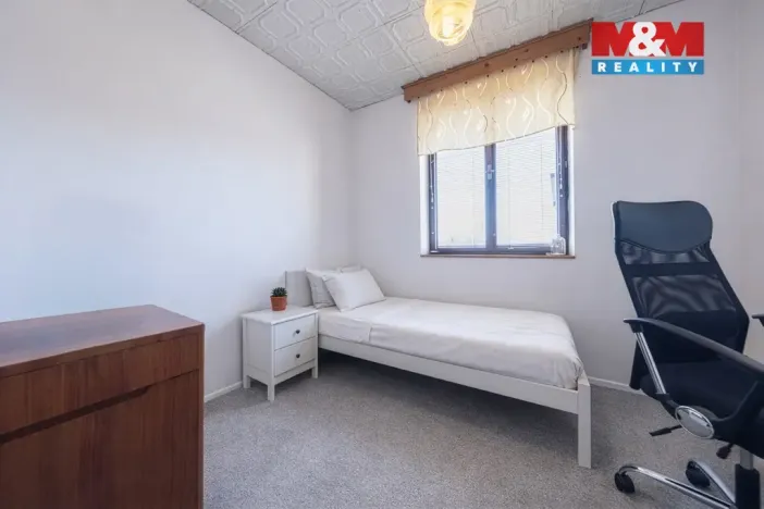 Prodej rodinného domu, Kvášňovice, 214 m2