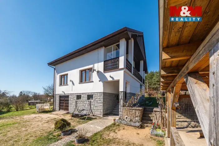 Prodej rodinného domu, Kvášňovice, 214 m2