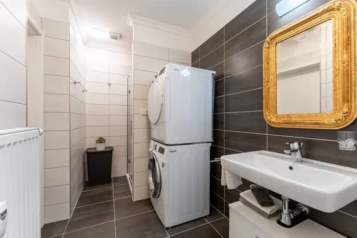 Prodej kanceláře, Holubice, 63 m2