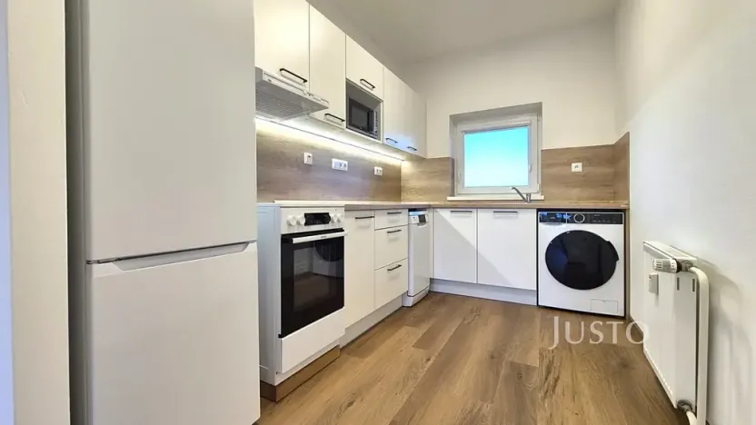 Pronájem bytu 2+kk, Písek, V Portyči, 65 m2