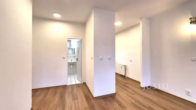 Pronájem bytu 2+kk, Písek, V Portyči, 65 m2