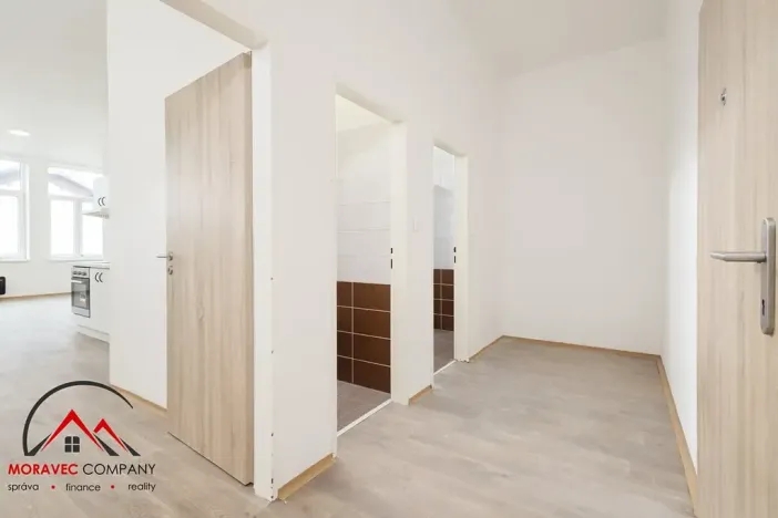 Pronájem bytu 2+kk, Ostrava, Křišťanova, 65 m2