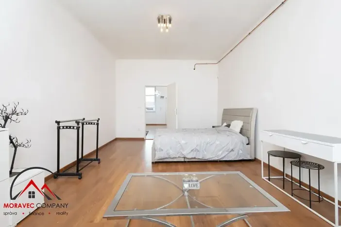 Pronájem bytu 1+1, Ostrava, Mariánskohorská, 41 m2