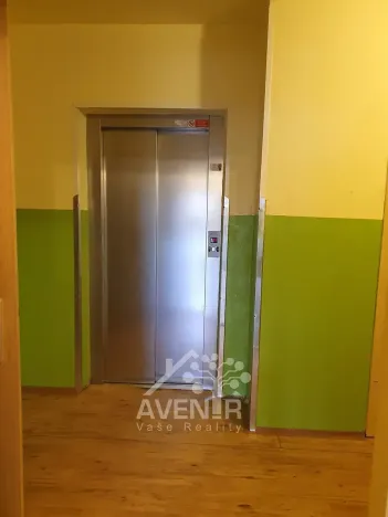 Prodej bytu 2+kk, Jablonec nad Nisou, Na Vršku, 43 m2