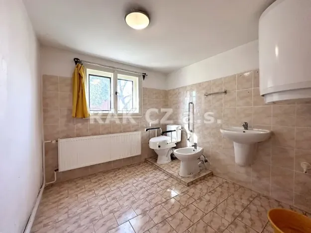 Prodej rodinného domu, Šestajovice, Husova, 118 m2