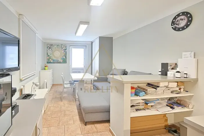 Prodej rodinného domu, Hřebeč, nám. Draha, 150 m2