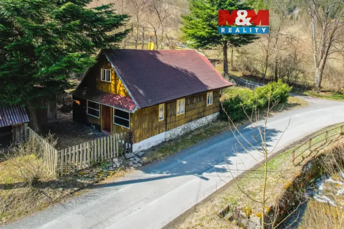 Prodej chalupy, Velké Karlovice, 78 m2