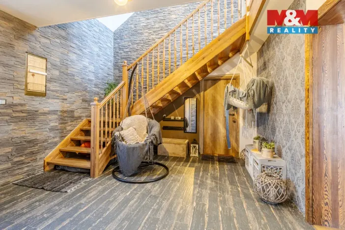 Prodej rodinného domu, Česká Lípa, Boženy Němcové, 204 m2