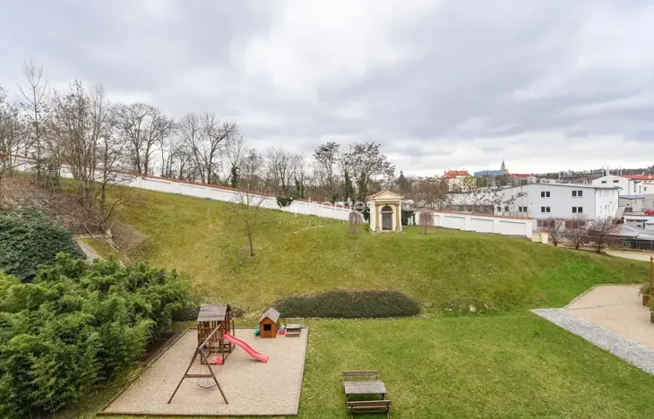 Pronájem bytu 5+kk, Praha - Bubeneč, Mlýnská, 235 m2