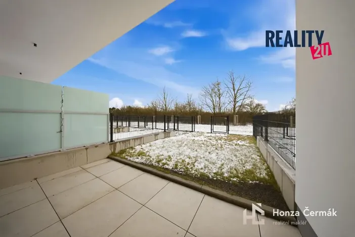 Pronájem bytu 1+kk, Brno, třída Generála Píky, 42 m2