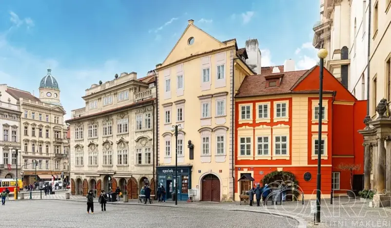 Prodej bytu 4+1, Praha - Malá Strana, Malostranské náměstí, 91 m2